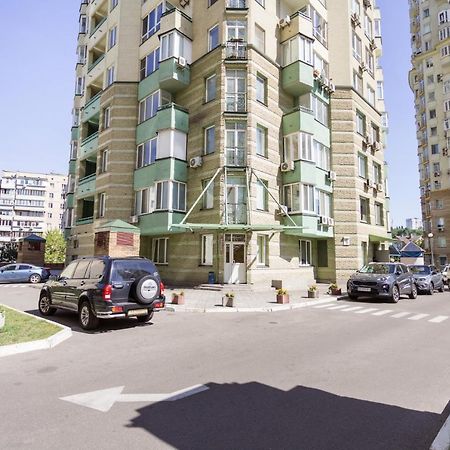 Navit Apartments With Breakfast, Near The Railway Station, The City Center, The Park Київ Екстер'єр фото